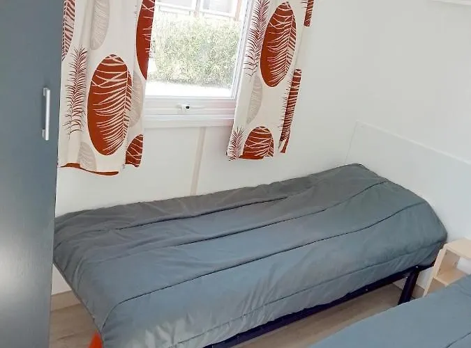 مكان تخييم Spacieux Mobil-home Fréjus
