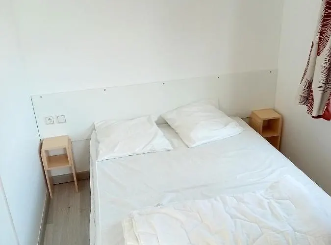 Spacieux Mobil-home Campingplatz Fréjus