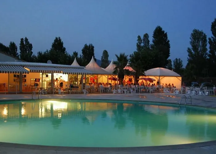 مكان تخييم Spacieux Mobil-home Fréjus